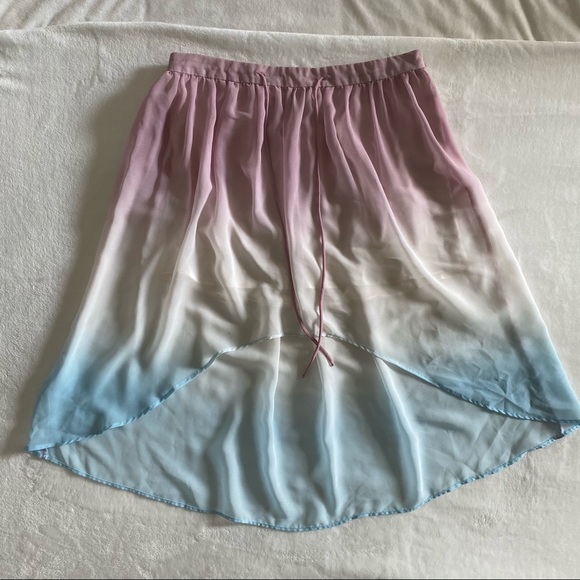 Mango Dresses & Skirts - Mango flowy chiffon pink/white/blue skirt